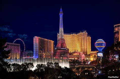 Las Vagas At Night Is Most Beautiful Picture Of Las Vegas Nevada