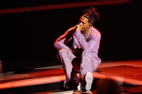 Lil Baby Performs In A Minute And California Breeze At 2022 Amas Lil Baby Performs In A Minute And California Breeze At 2022 Amas