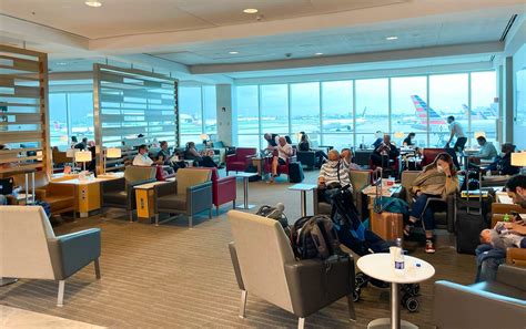 List Of Admirals Club Lounge Locations Hours More 2024