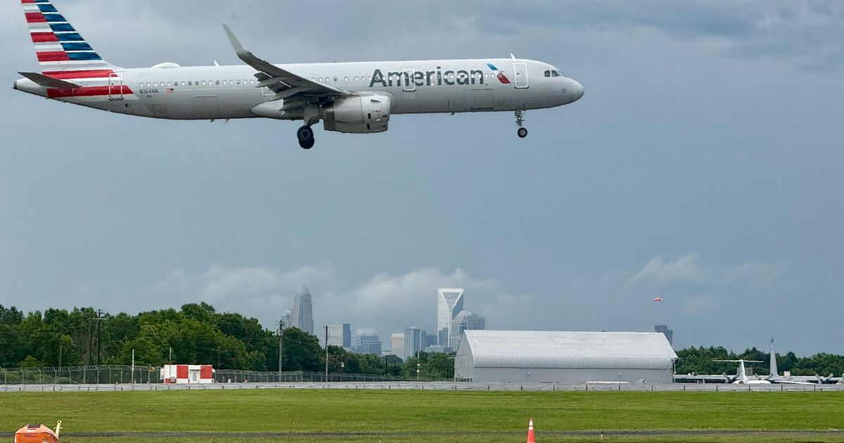 Major American Airlines Mistake Exposed Leaving Travelers Wondering How It Passed Security Check The Mirror Us Major American Airlines Mistake Exposed Leaving Travelers Wondering How It Passed Security Check The Mirror Us