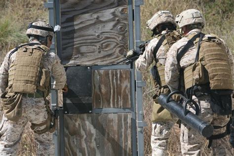 Marine Special Operations Regiment Military Com