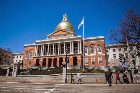 Mass Legislators Strike Deal With Bill On Family Leave Sales Tax Holiday And 15 Minimum Wage Wbur News