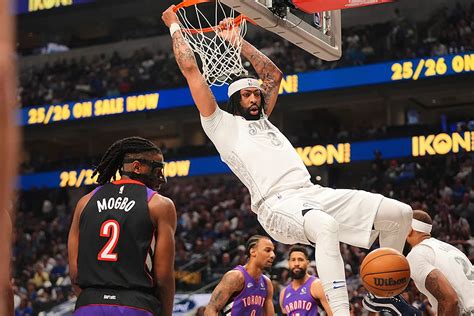 Nba Dallas Mavericks Beat Toronto Raptors 124 102 At Home In Pics Outlook India