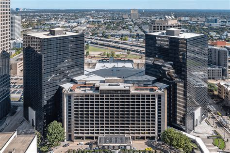 Plaza Of The Americas Dallas Wikipedia