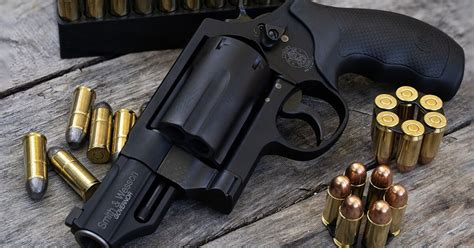 Potd One Wheel Three Calibers The Smith Wesson Governor Thefirearmblog Com Potd One Wheel Three Calibers The Smith Wesson Governor Thefirearmblog Com