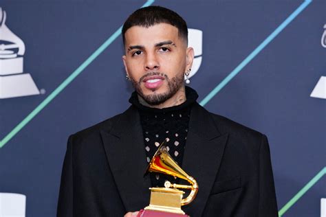 Rauw Alejandro Como El Viento Baby