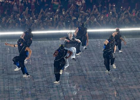 Rauw Alejandro Houston: The Texas Touch to Latin Music