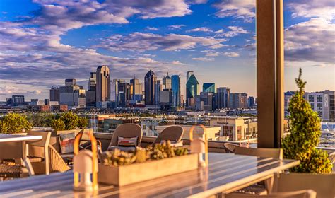 Rooftop Restaurants In Dallas Uptown Rooftop Bars Upside West Village Dallas Uptown