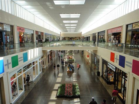 Beginner's Guide to Shopping Center Dallas TX: Top Tips for Visitors