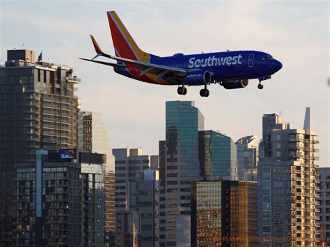 Southwest Airlines Reportedly Halts Corporate Hiring Suspends Most Summer Internships To Reduce Costs Retail Turns Bullish Southwest Airlines Reportedly Halts Corporate Hiring Suspends Most Summer Internships To Reduce Costs Retail Turns Bullish