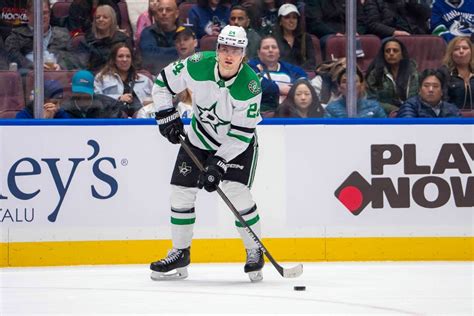 Stars Set New Lines For Opening Night With Roope Hintz Out Of Lineup