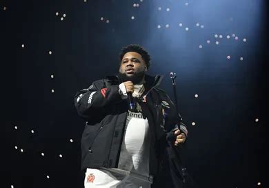 Tampa Bay Rapper Rod Wave Brings His Last Lap Tour To Orlando S Kia Center