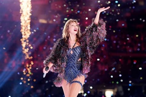 Taylor Swift S Eras Tour Is Economic Game Changer For N Newsweek