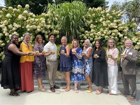 Ten Educators Honored With Freedom Federal Cu Amp 39 S Golden Apple Awards