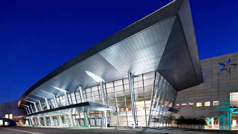 The 10 Closest Hotels To Kay Bailey Hutchison Convention Center Dallas