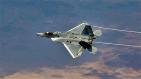 The Air Force Amp 39 S F 22 Raptor Fighter Nightmare Will Never Get Better