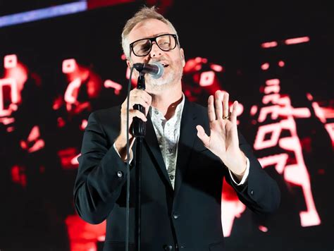 The National Bring Unmatched Intimacy To The Armory The National Bring Unmatched Intimacy To The Armory