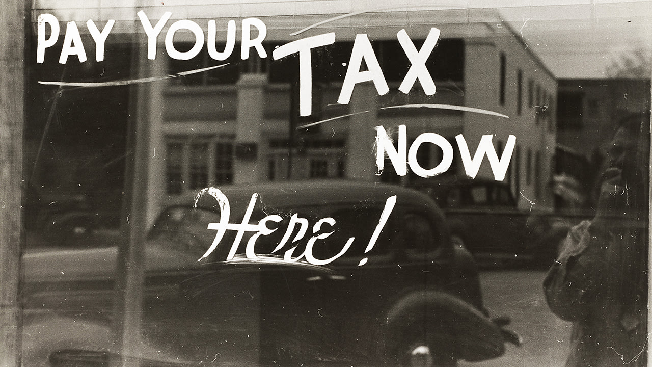 This New Calculator Tells Billionaires How Much Tax Elizabeth Warren Would Make Them Pay Fast Company