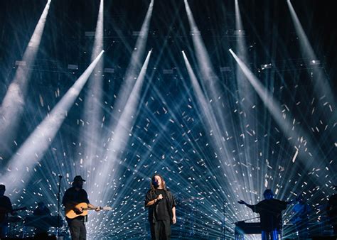 7 Essential Tips for an Unforgettable Tour Hillsong Experience