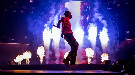 Travis Scott Live Wallpapers Top Free Travis Scott Live Backgrounds Travis Scott Live Wallpapers Top Free Travis Scott Live Backgrounds