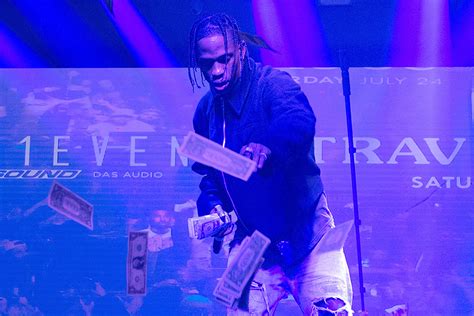 Travis Scott Makes It Rain During Performance To Give Fan 5 000