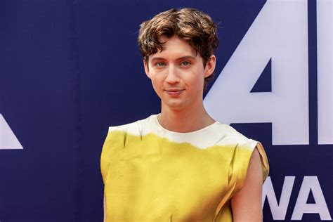 Troye Sivan Announces Uk And European Tour Dates Tickets And Presale