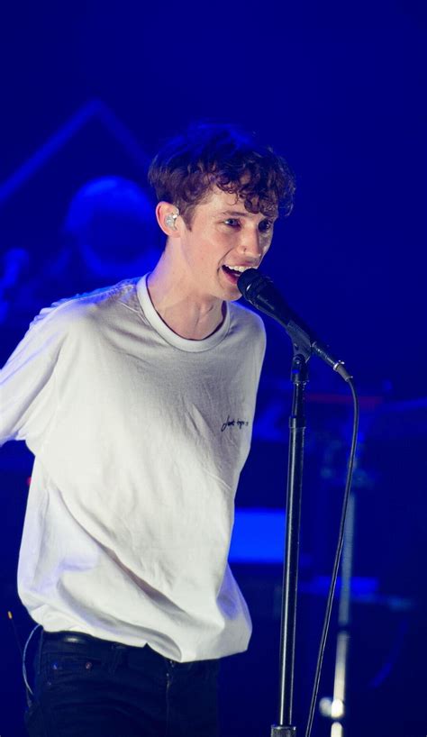 Troye Sivan Tickets 2024 Concert Tour Dates Seatgeek