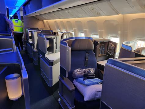 United Airlines Business Class Discover Features And Routes