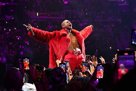 Usher Triumphs With Huge Hits At Launch Of Past Present Future Tour In Washington That Grape Juice Usher Triumphs With Huge Hits At Launch Of Past Present Future Tour In Washington That Grape Juice