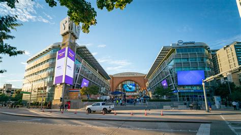 How to Overcome Parking Challenges in Victory Park Dallas TX