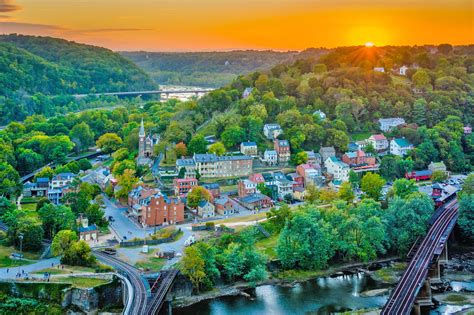 West Virginia Travel Guide