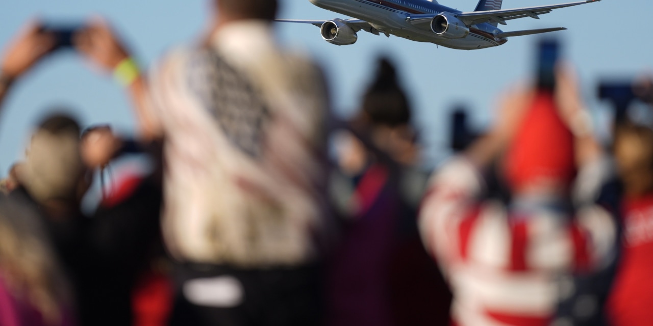 Where Is Donald Trump Today See His Friday Schedule